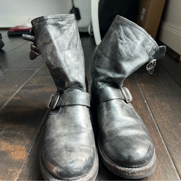 Frye metallic lether boots 6.5 women - Picture 8 of 14